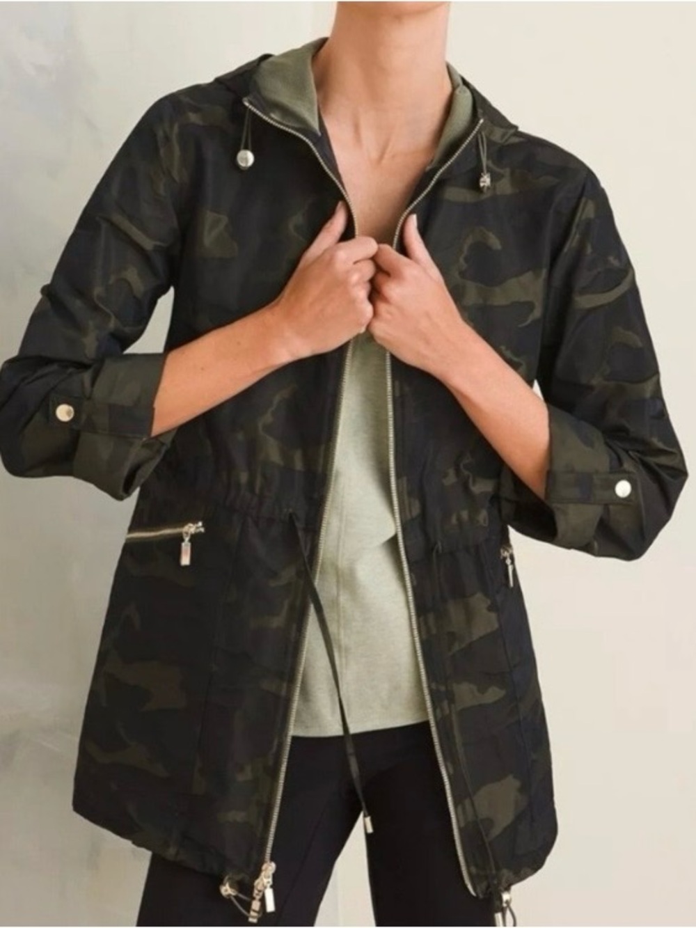 Chico's Sz 0 Olive & Black Camo Zip-Front Hooded Women’s Utility Jacket